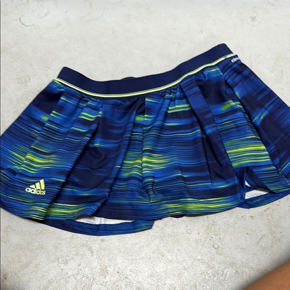 Adidas Navy and Lime Striped Athletic Skirt - Shorts Attached - Size Medium.NWOT